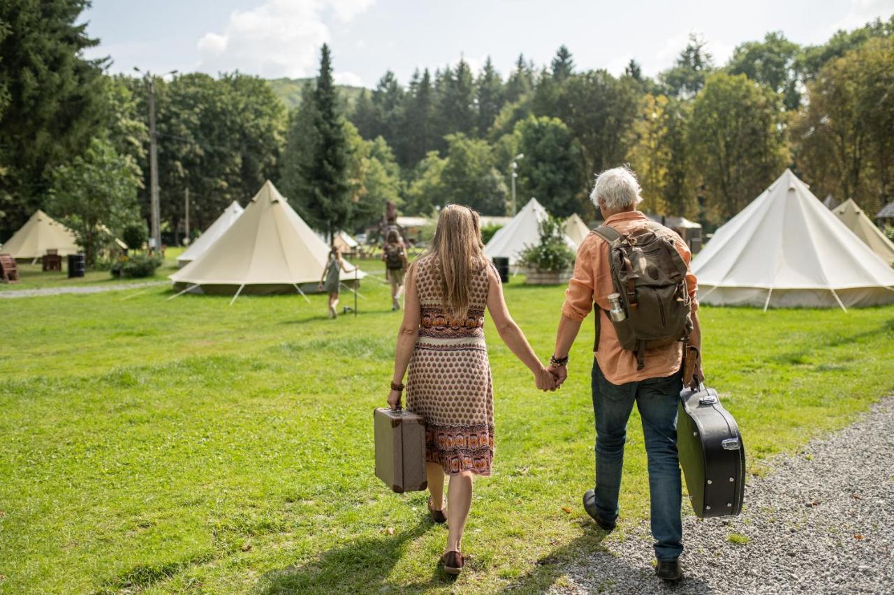 Cocoon Village - Glamping - Domaine Des Grottes De Han Rochefort Ngoại thất bức ảnh